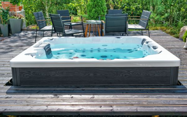 Cost of Spa Deck Remodeling in Ooltewah