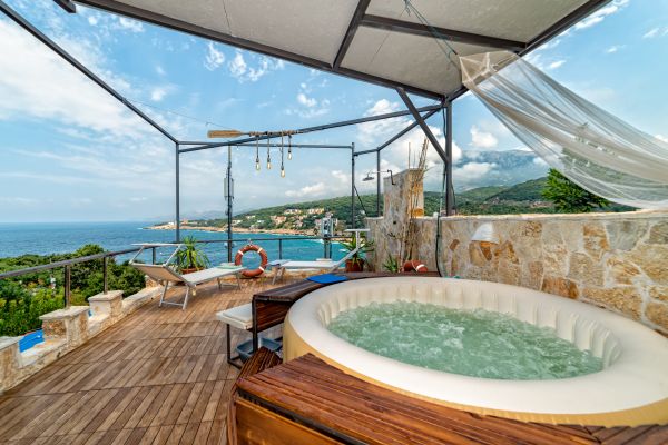 Cost of Spa Deck Construction in Ooltewah