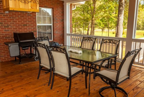 Cost of Residential Deck Installation in Ooltewah