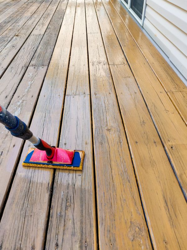 Cedar Deck Sanding